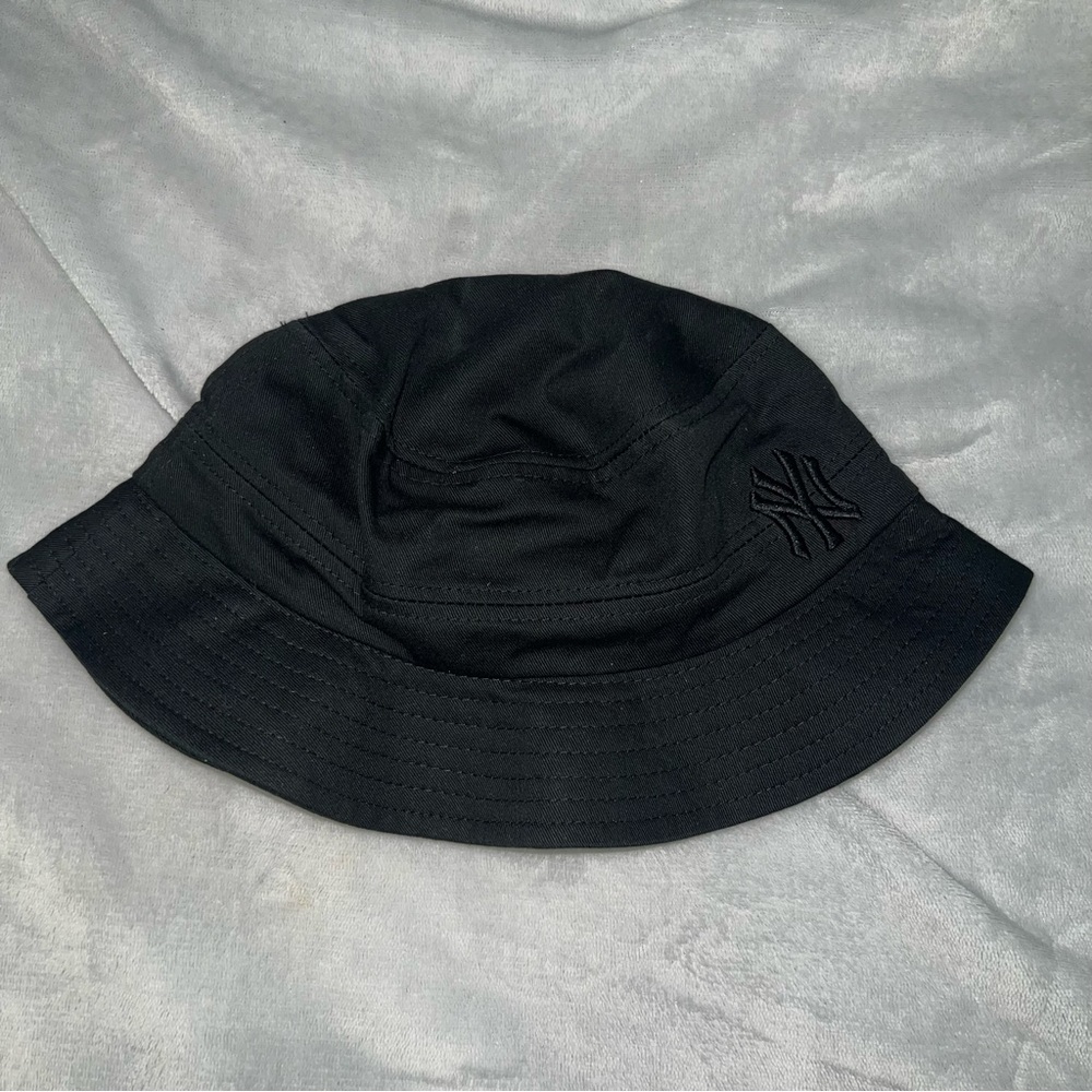 MLB New York Yankees Bucket Hat